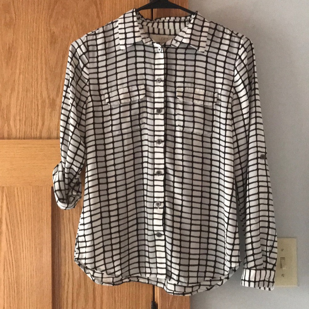 Ann Taylor Loft XSP white/Black/Brown button up